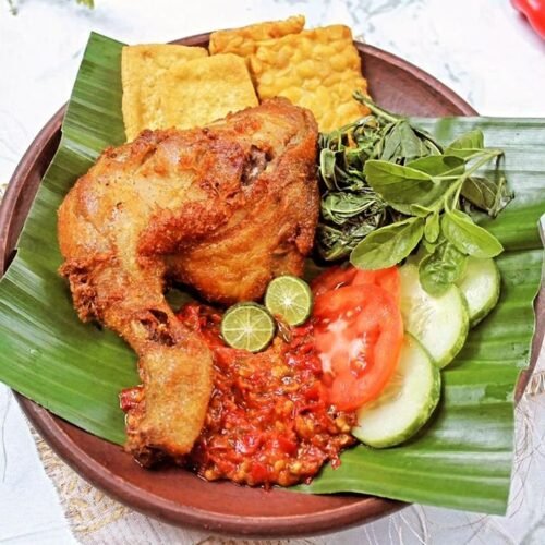 Pecel ayam